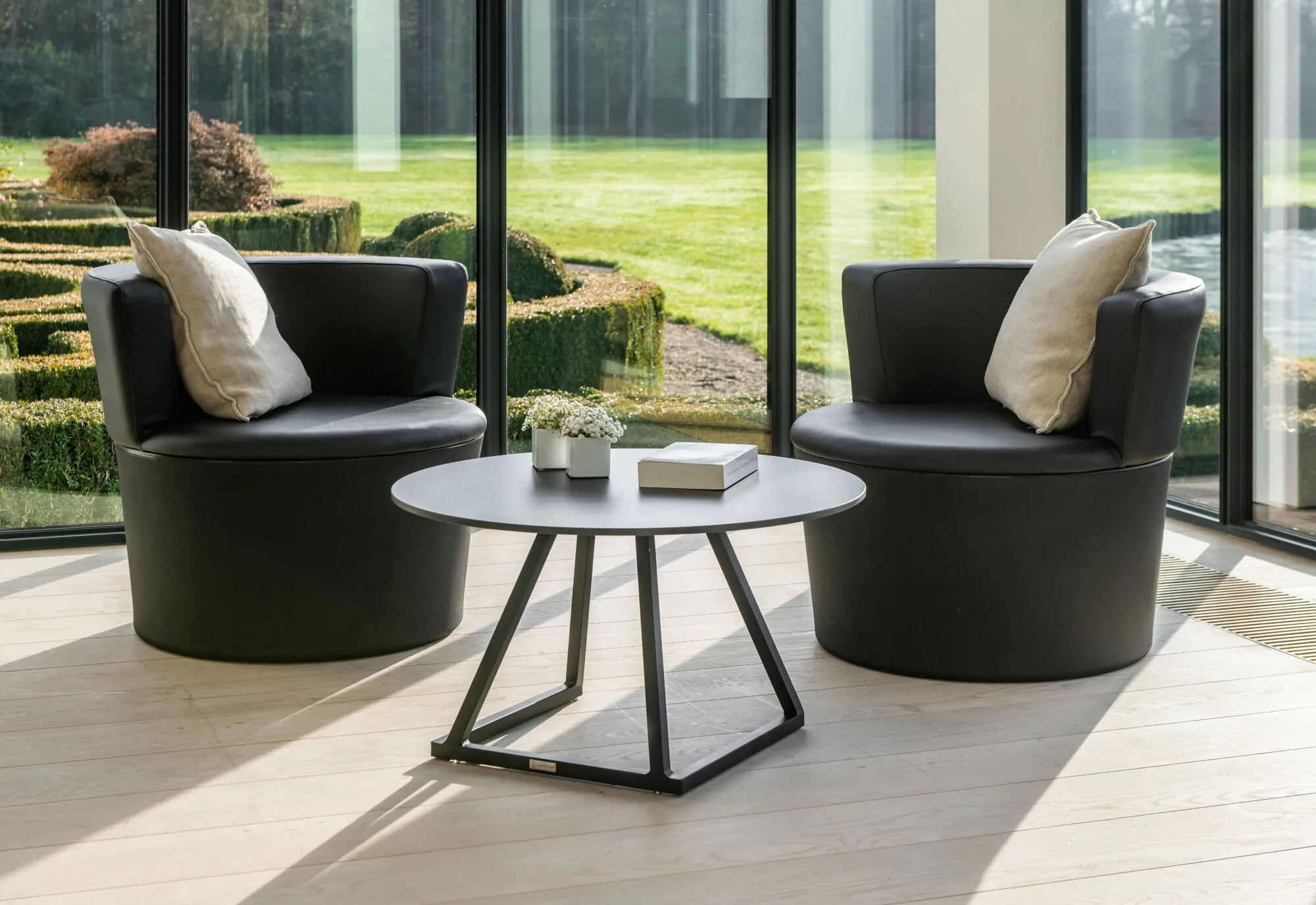 Linea zwart terras_1727954452.jpg